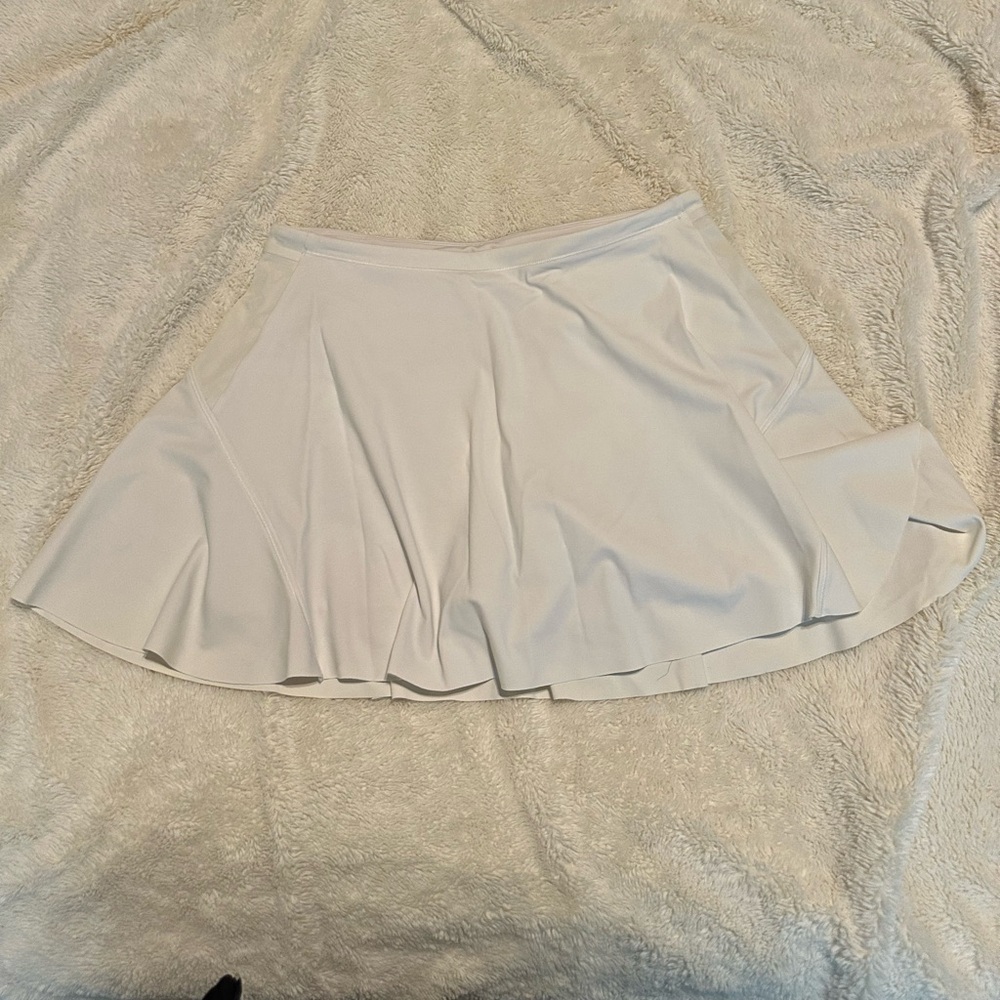Athleta Women’s White Tennis Skirt size S